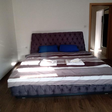 Central Lux Apartment Skopje Zewnętrze zdjęcie